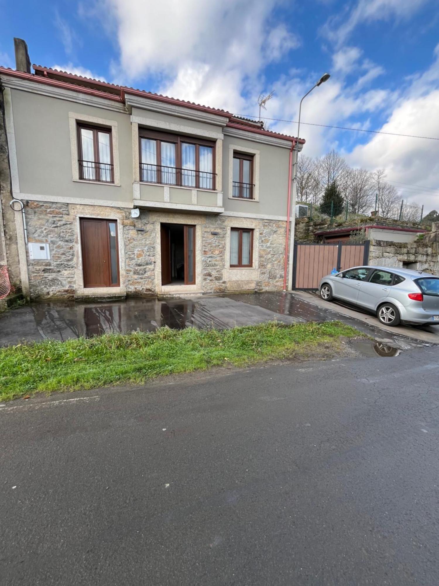 Penzion Casa Victoriano Melide Exteriér fotografie